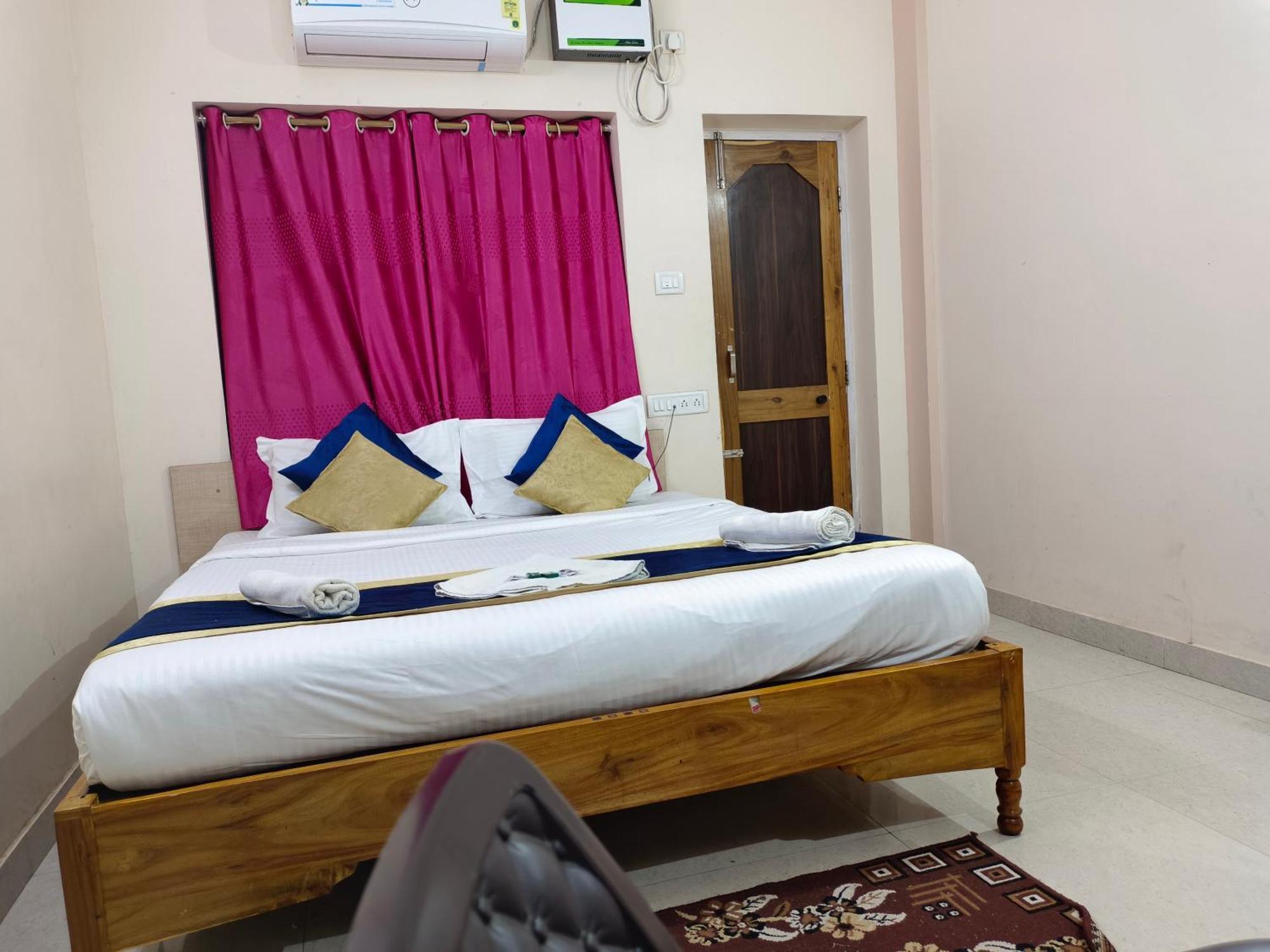 Hotel Bay Beach Inn Puri Bagian luar foto