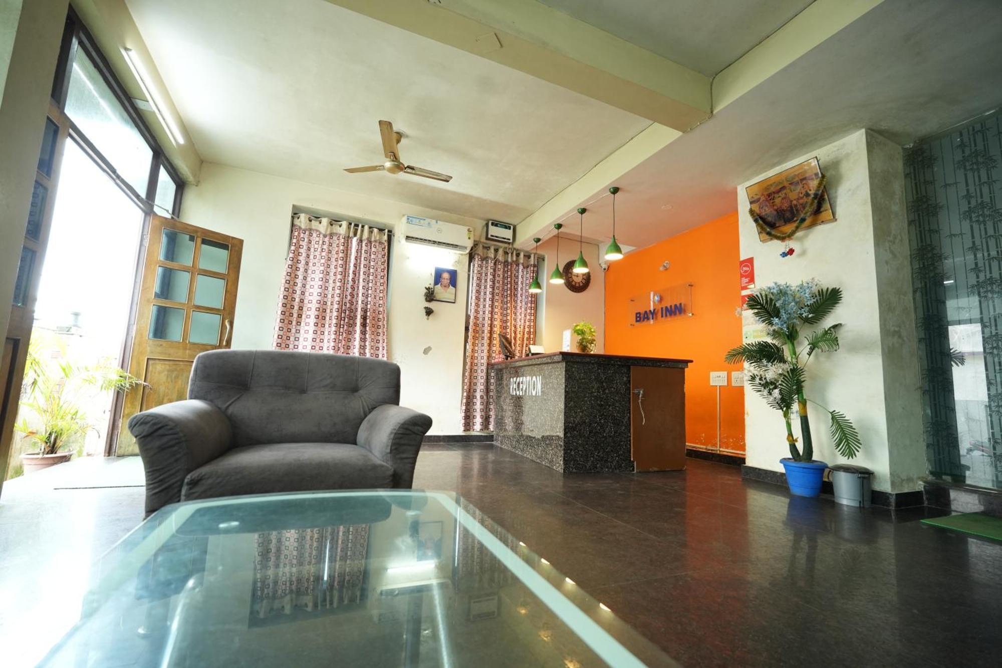 Hotel Bay Beach Inn Puri Bagian luar foto